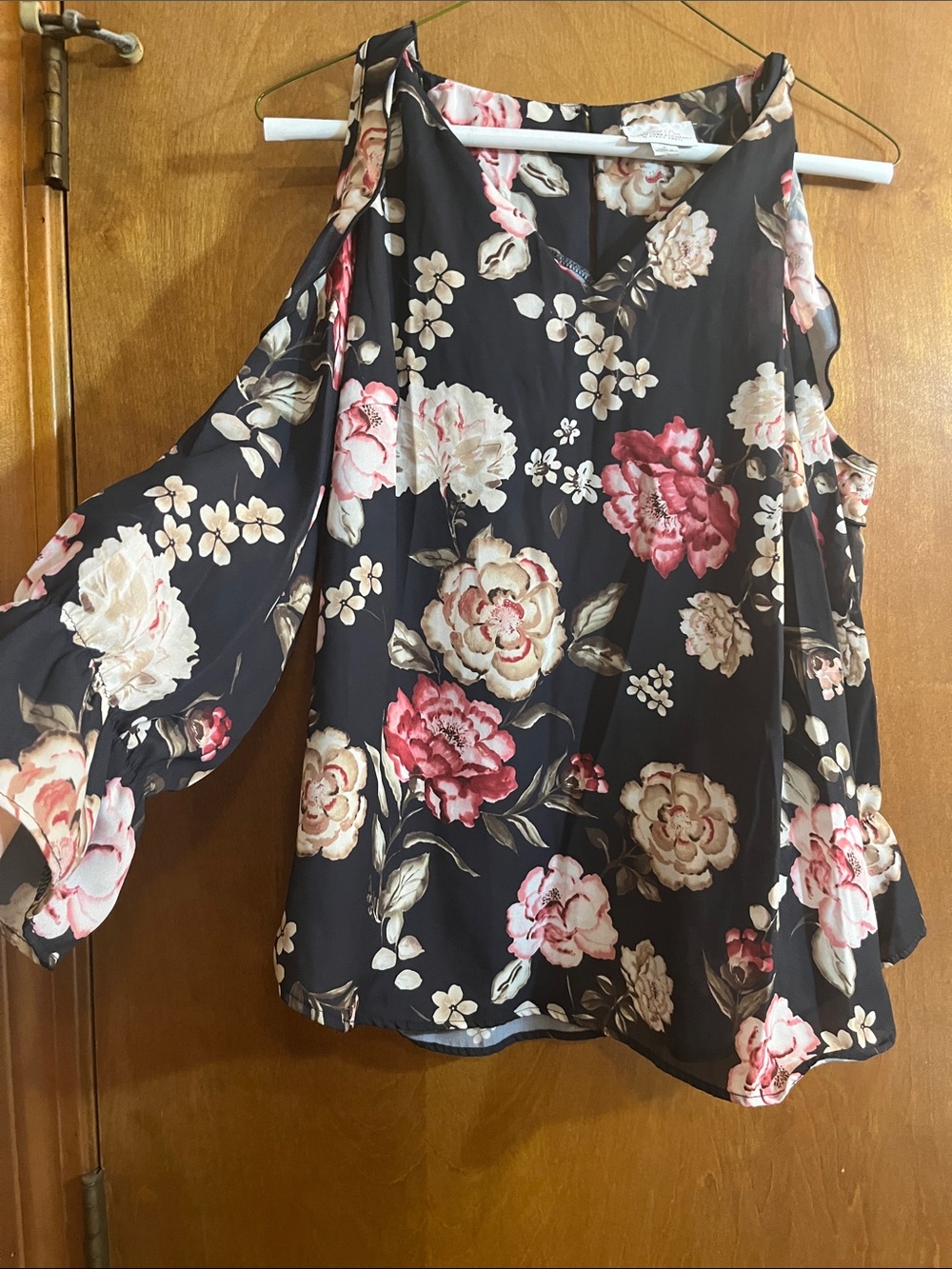 Sweet Pea Black Floral Cold-Shoulder Blouse with Pink and Cream Flowers Bundle
